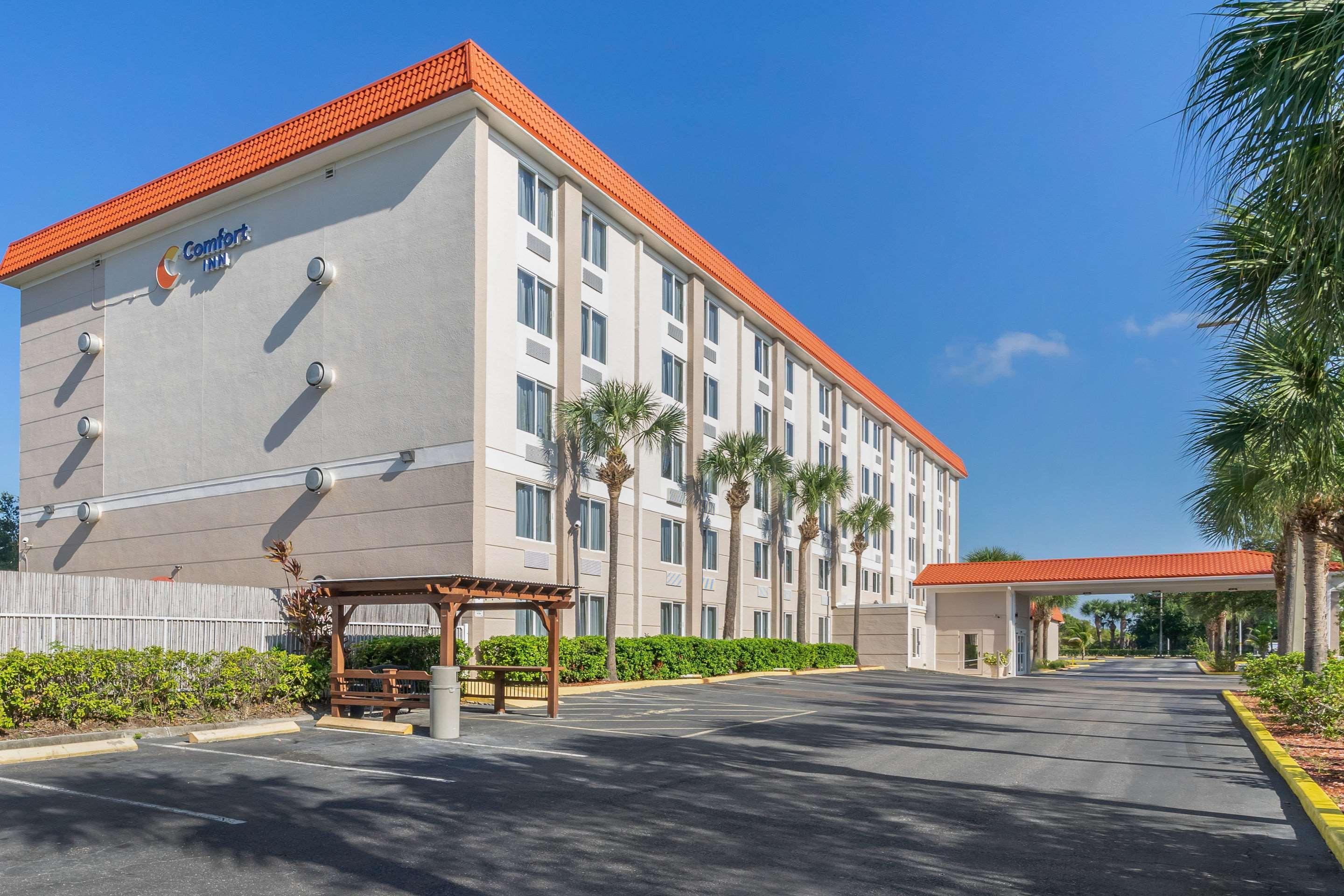 Comfort Inn St Petersburg North Exterior foto